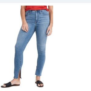 Madewell split  hem 10inch road tripper jeans